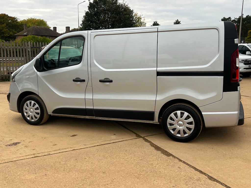 Used Vauxhall Vivaro 2018 for sale - 75745750: Photo 34