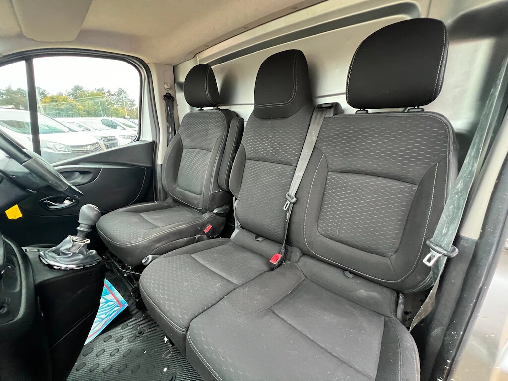 Used Vauxhall Vivaro 2018 for sale - 75745750: Photo 43