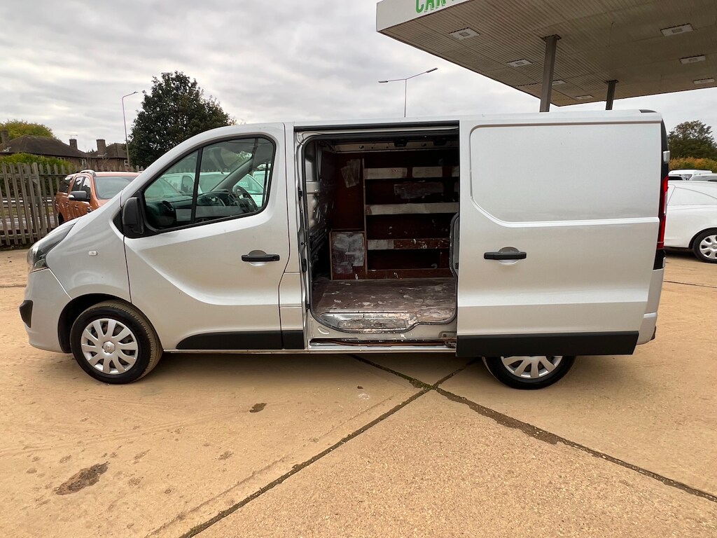 Used Vauxhall Vivaro 2018 for sale - 75745750: Photo 46