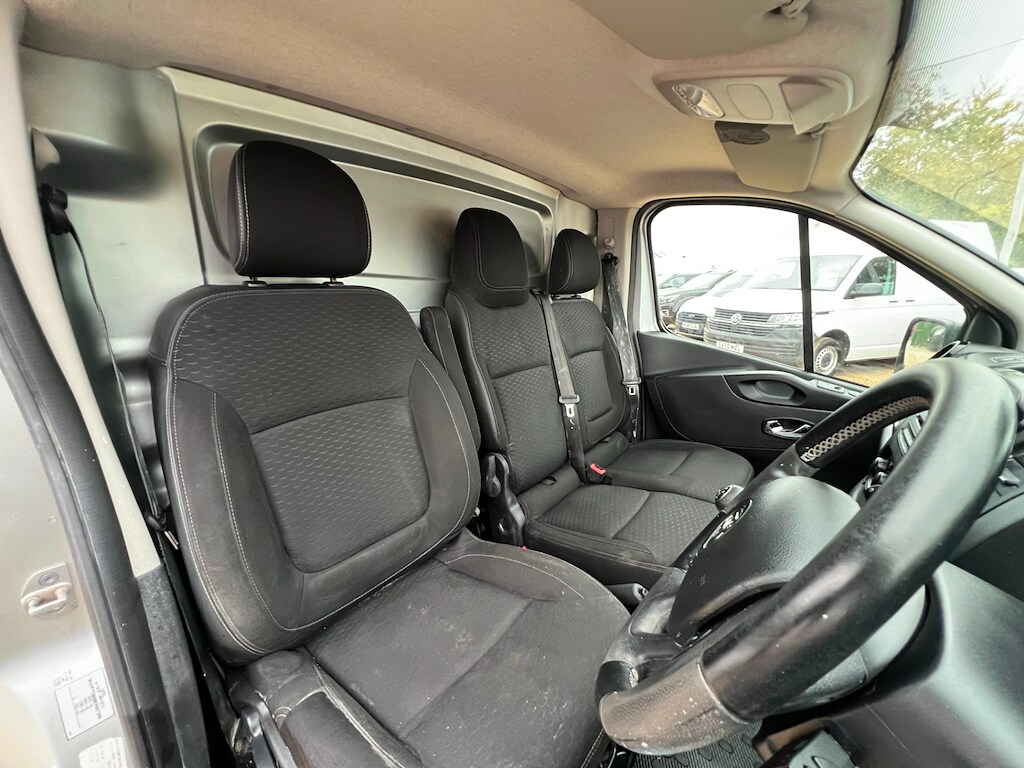 Used Vauxhall Vivaro 2018 for sale - 75745750: Photo 53