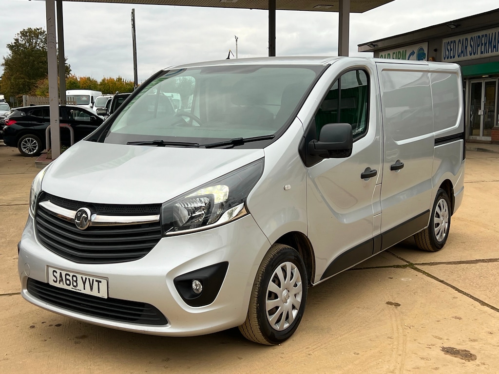 Used Vauxhall Vivaro 2018 for sale - 75745750: Photo 6