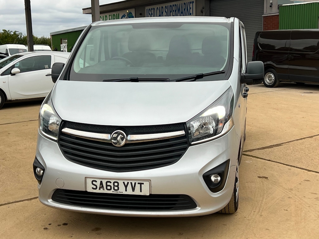 Used Vauxhall Vivaro 2018 for sale - 75745750: Photo 9