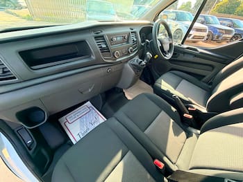 Used Ford Transit Custom 2018 for sale - 79583950: Photo