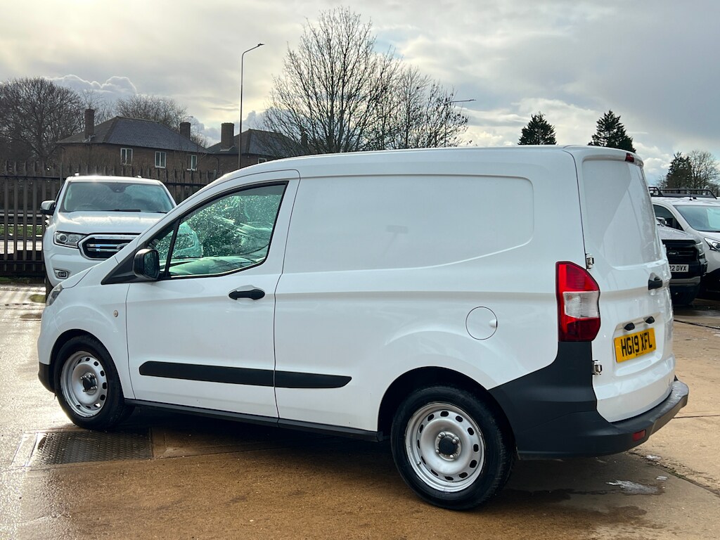 Used Ford Transit Courier 2019 for sale - 77504645: Photo 31