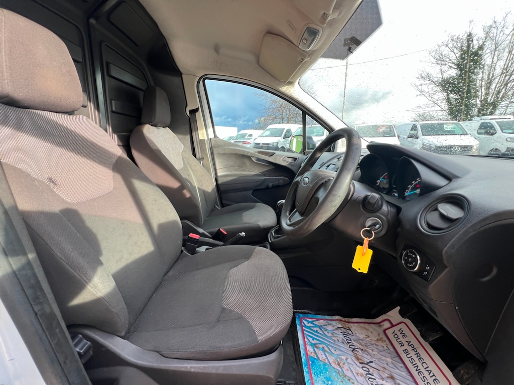 Used Ford Transit Courier 2019 for sale - 77504645: Photo 36