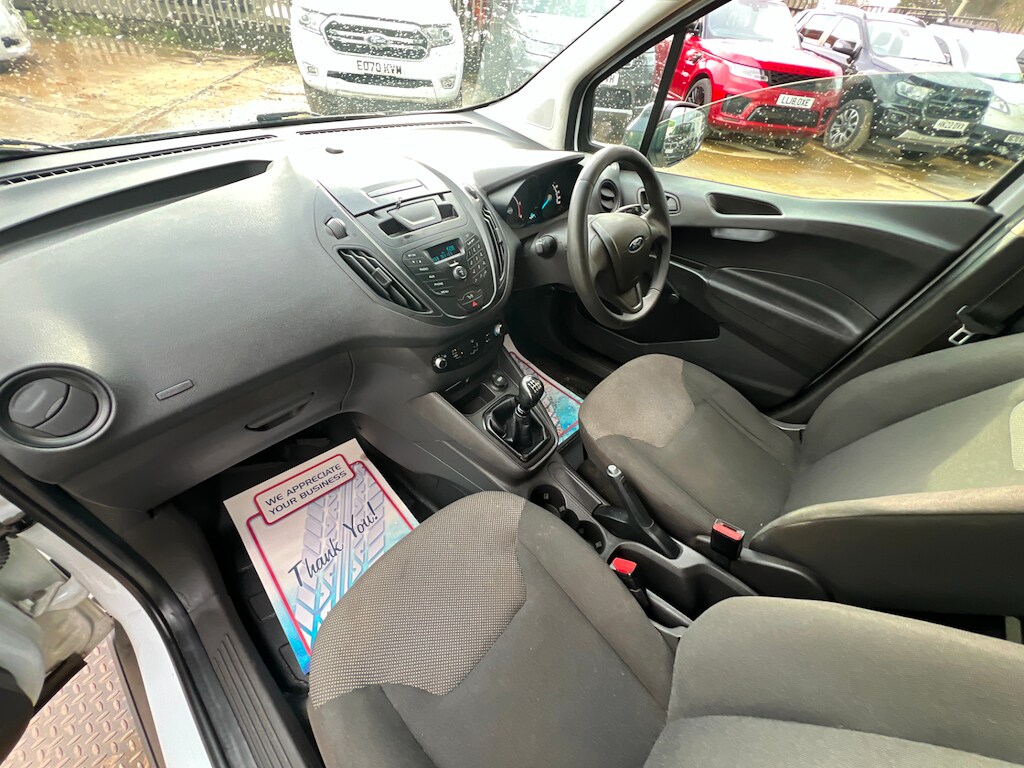 Used Ford Transit Courier 2019 for sale - 77504645: Photo 4
