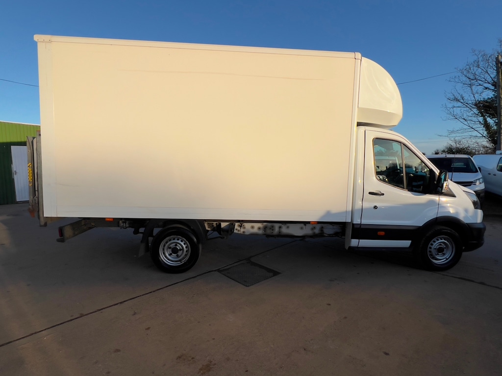 Used Ford Transit 2021 for sale - 76722467: Photo 2