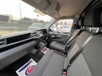 Used Volkswagen Transporter 2020 for sale - 75570732: Photo