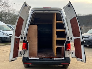 Used Volkswagen Transporter 2020 for sale - 75570732: Photo