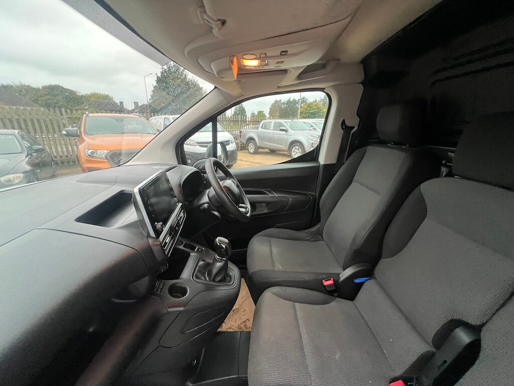 Used Citroen Berlingo 2020 for sale - 76146332: Photo 3