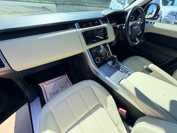 Used Land Rover Range Rover Sport 2018 for sale - 78009528: Photo