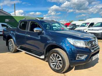 Used Nissan Navara 2016 for sale - 74707045: Photo