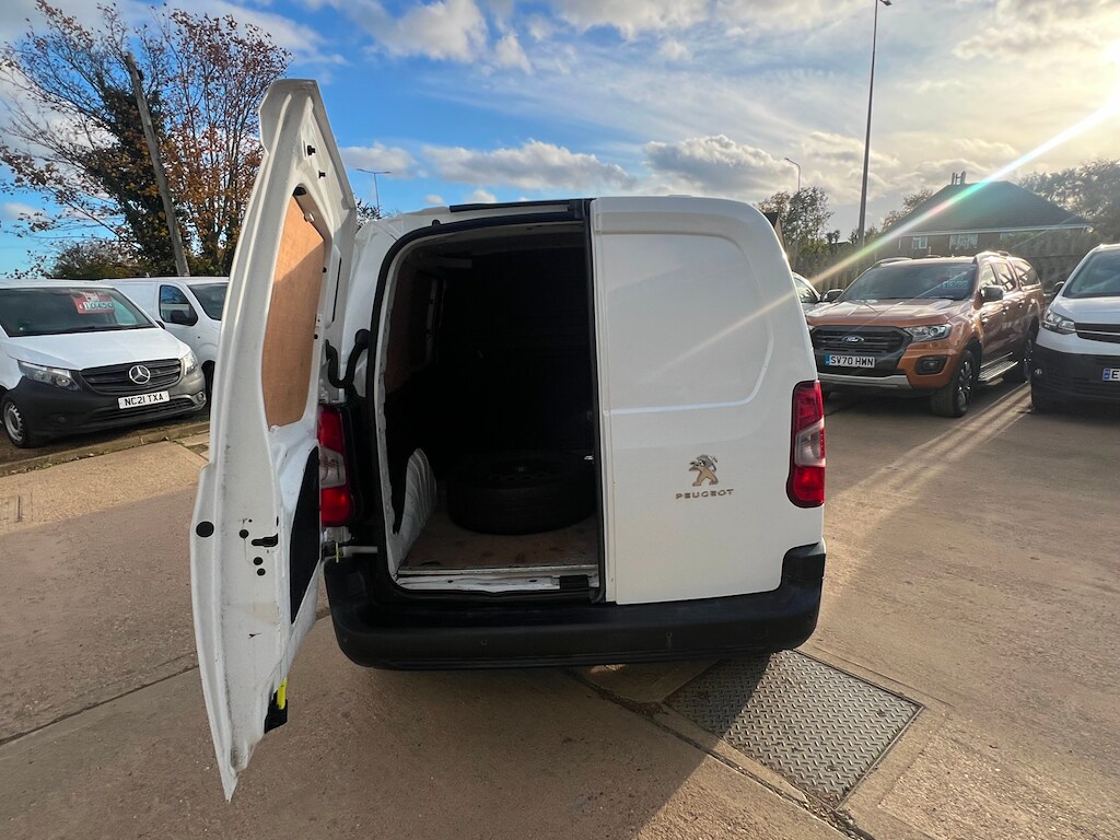 Used Peugeot Partner 2020 for sale - 76384706: Photo 39