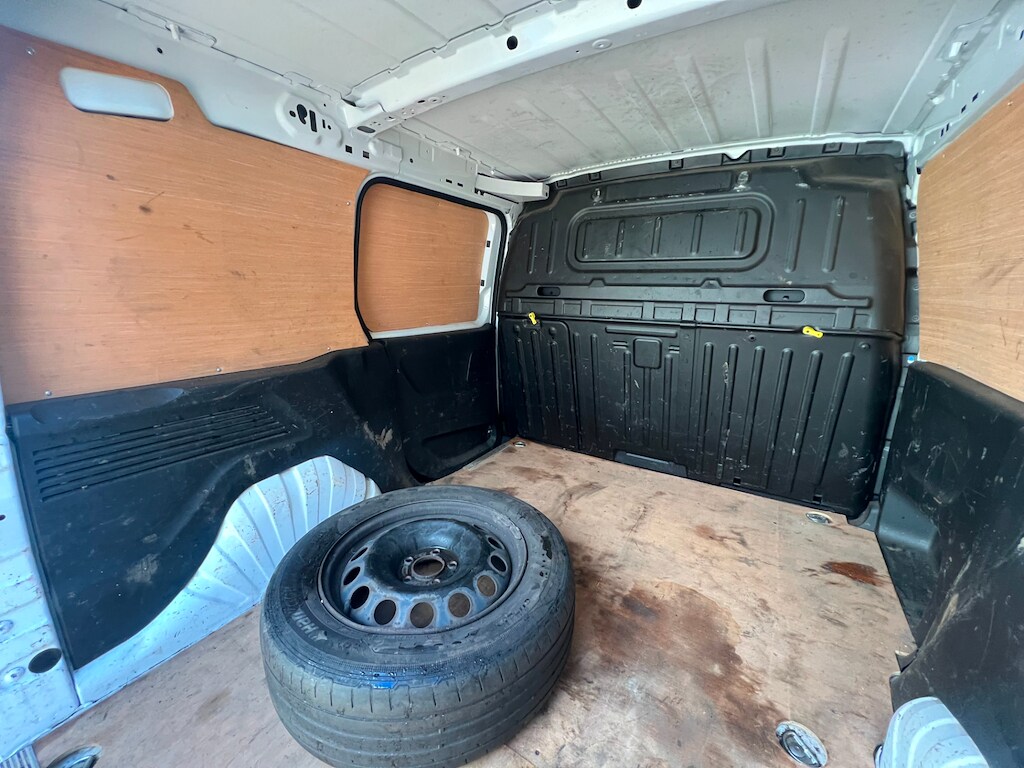 Used Peugeot Partner 2020 for sale - 76384706: Photo 42