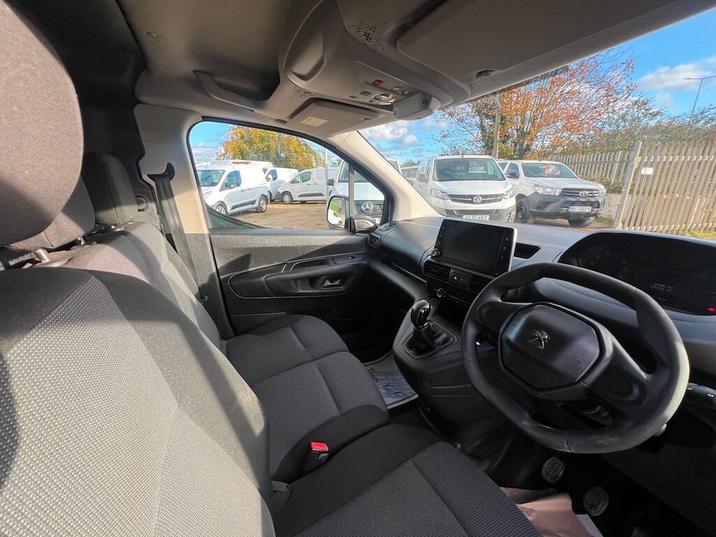Used Peugeot Partner 2020 for sale - 76384706: Photo 44