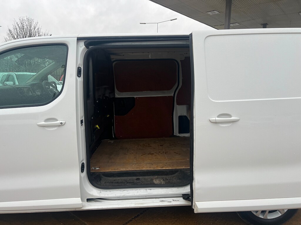 Used Vauxhall Vivaro 2021 for sale - 76738558: Photo 18