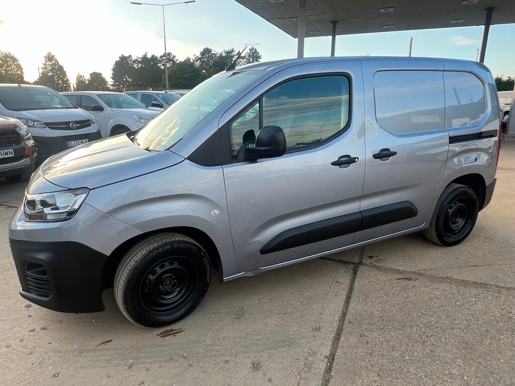 Used Citroen Berlingo 2020 for sale - 76027890: Photo 33