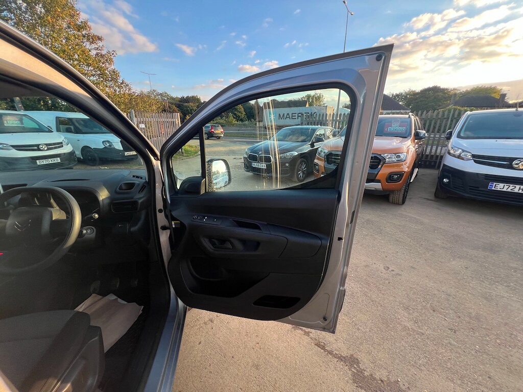Used Citroen Berlingo 2020 for sale - 76027890: Photo 44