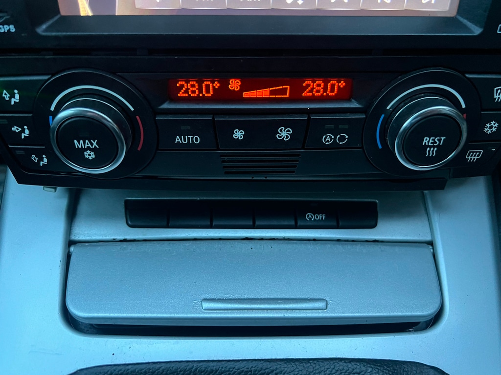 Used BMW 3 Series 2007 for sale - 77111865: Photo 62