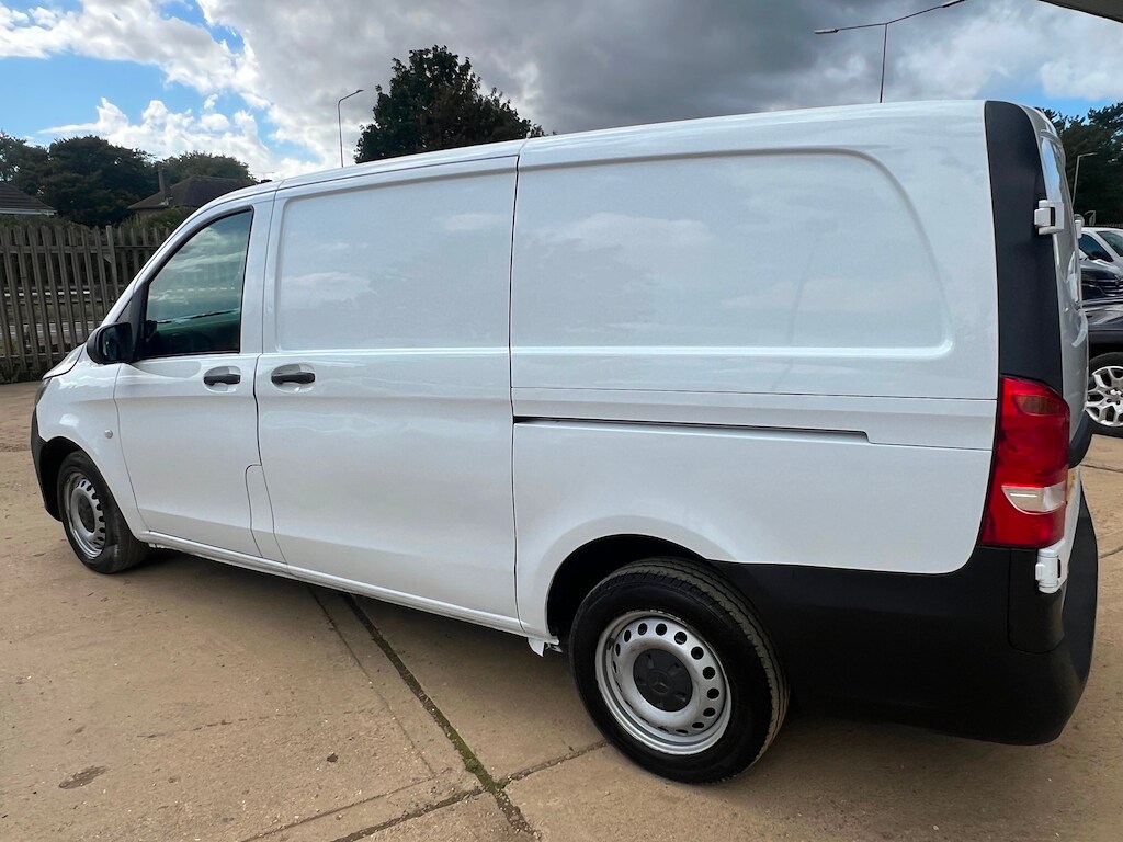 Vehicle 33