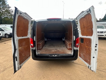 Used Mercedes-Benz Vito 2021 for sale - 75726738: Photo