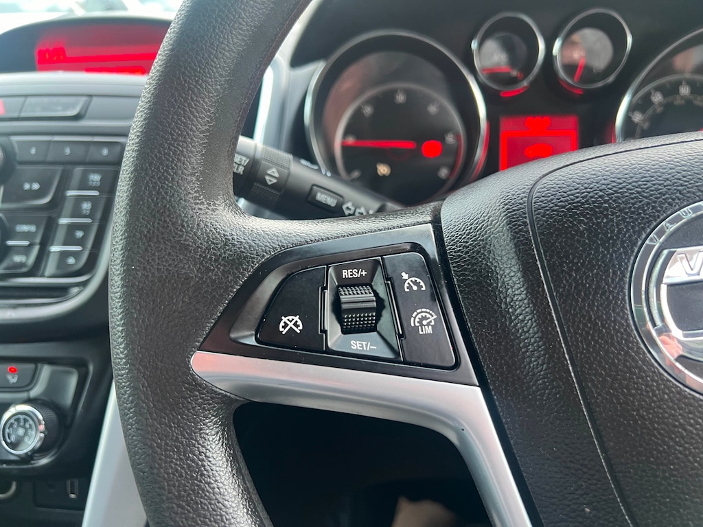 Used Vauxhall Zafira Tourer 2014 for sale - 76960400: Photo 67