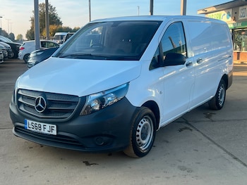 Mercedes-Benz - Vito