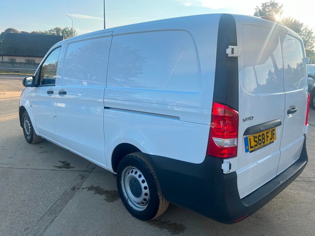 Used Mercedes-Benz Vito 2018 for sale - 76027905: Photo 35