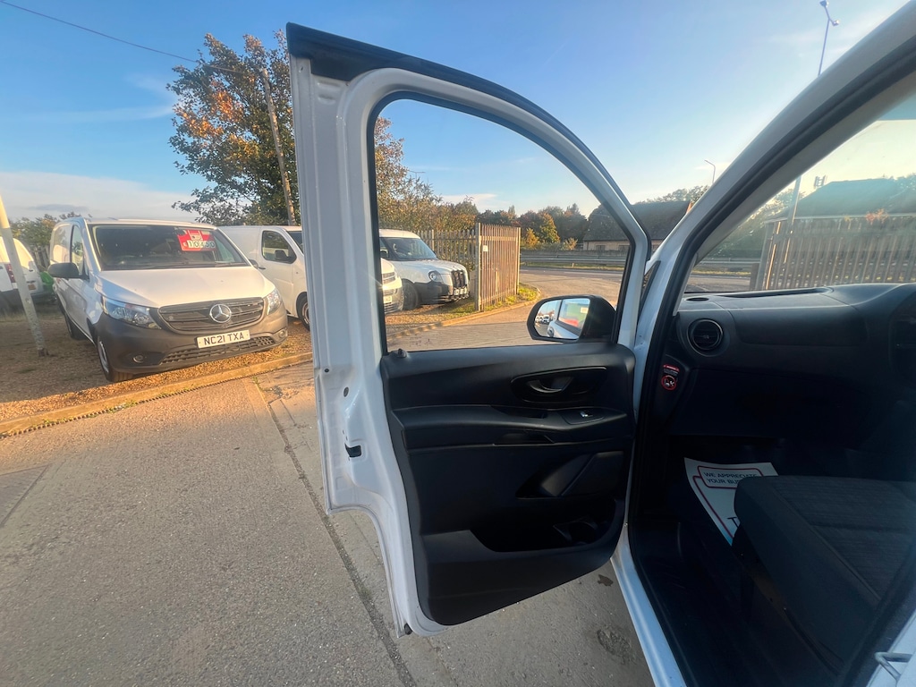 Used Mercedes-Benz Vito 2018 for sale - 76027905: Photo 46