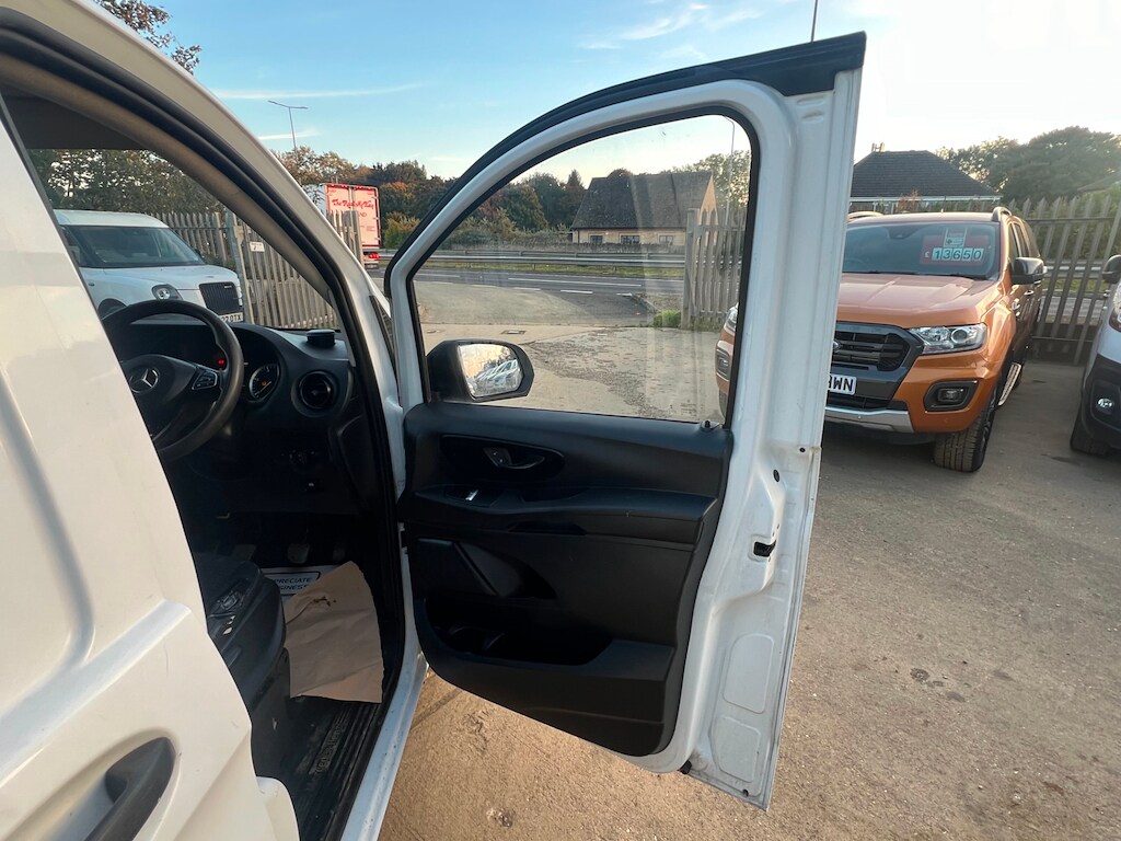 Used Mercedes-Benz Vito 2018 for sale - 76027905: Photo 77