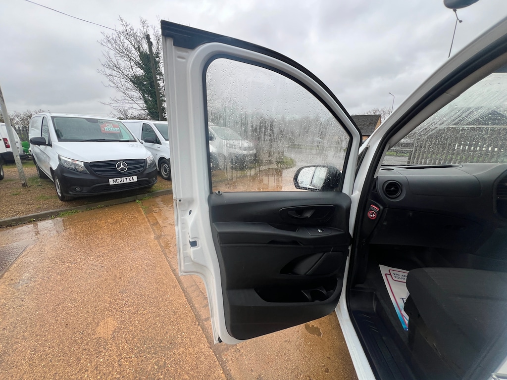 Used Mercedes-Benz Vito 2016 for sale - 77641003: Photo 44