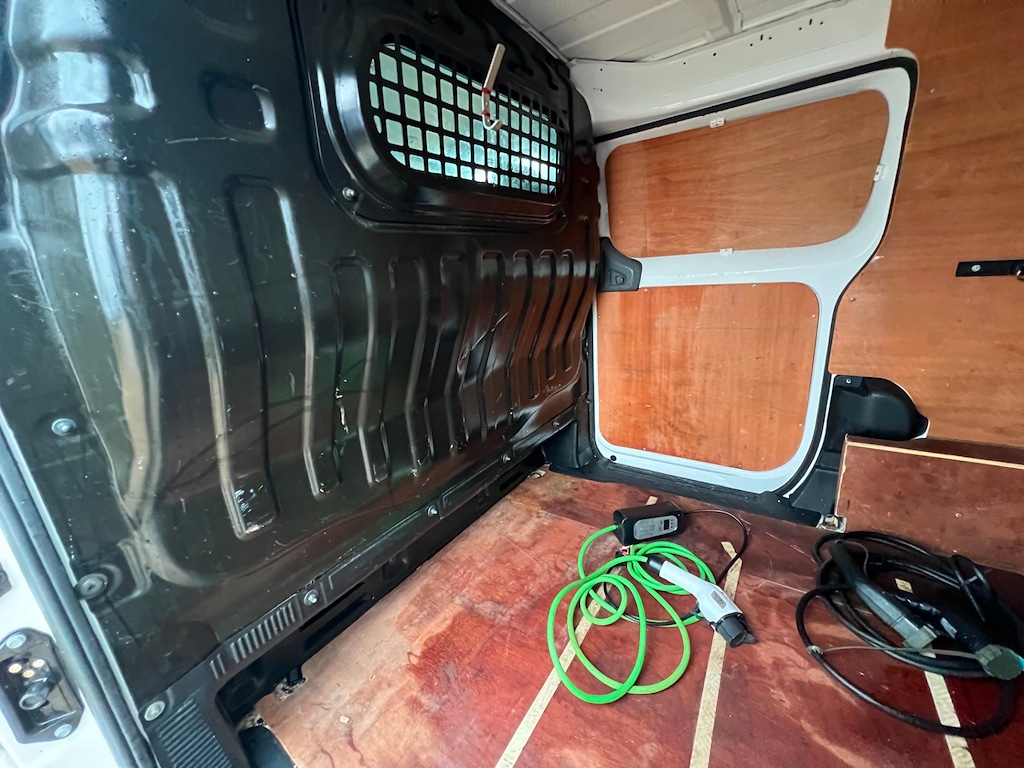 Used Nissan e-NV200 2016 for sale - 76922088: Photo 42