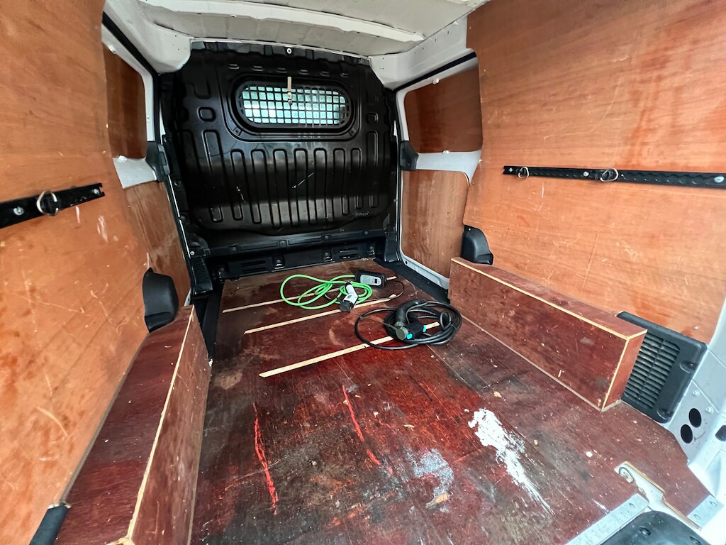 Used Nissan e-NV200 2016 for sale - 76922088: Photo 44