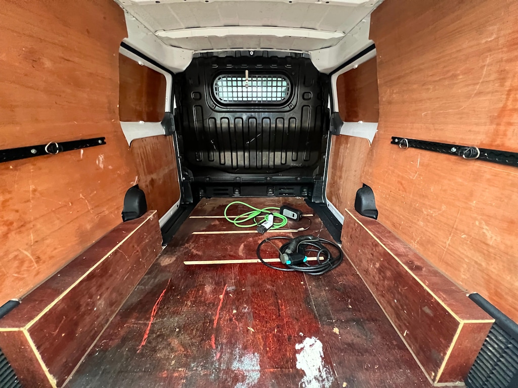 Used Nissan e-NV200 2016 for sale - 76922088: Photo 45