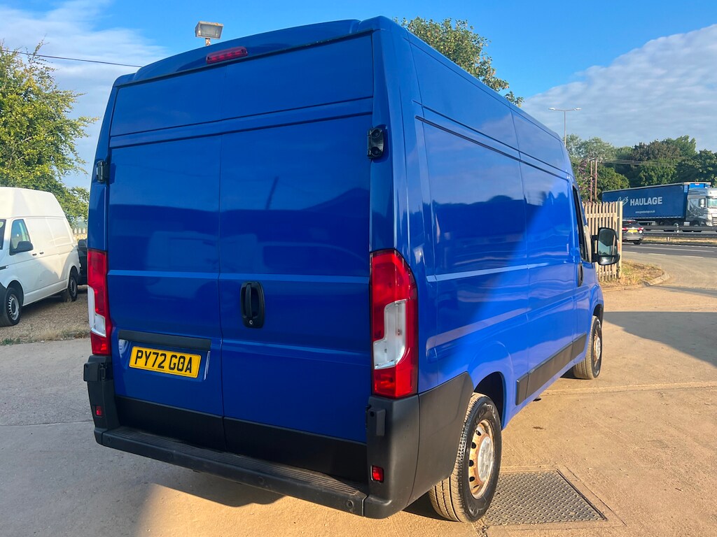 Vehicle 28