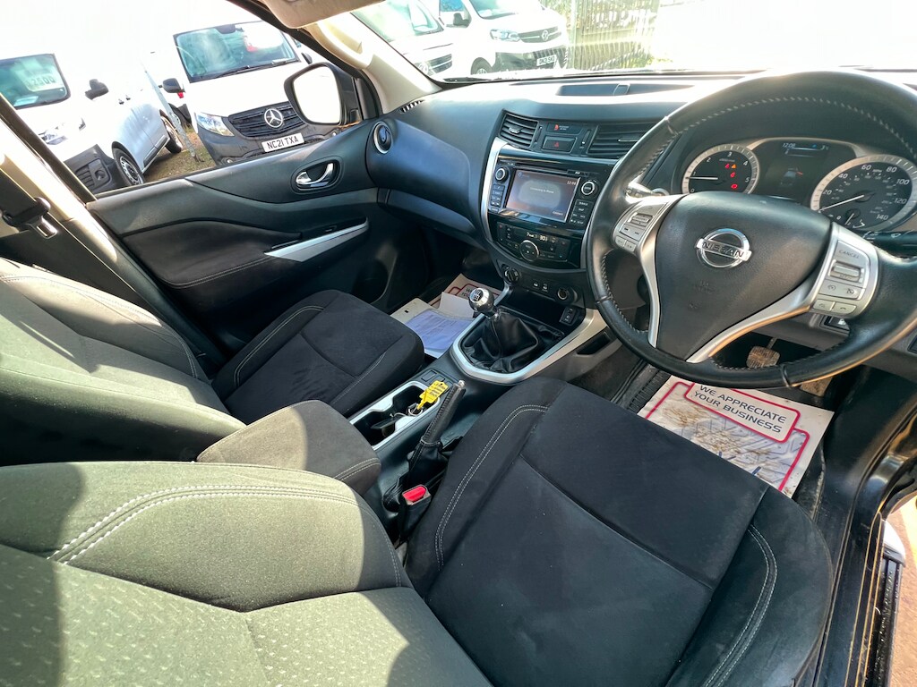 Used Nissan Navara 2017 for sale - 77036467: Photo 42