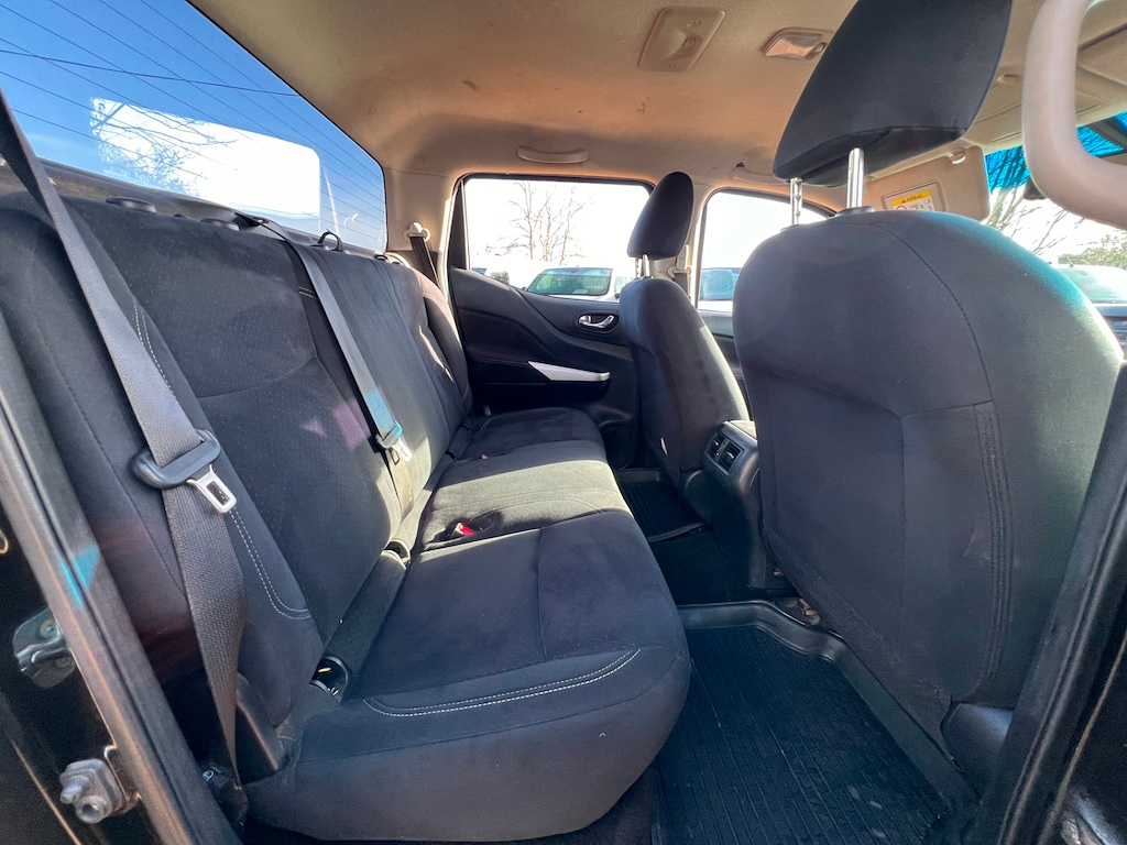Used Nissan Navara 2017 for sale - 77036467: Photo 44