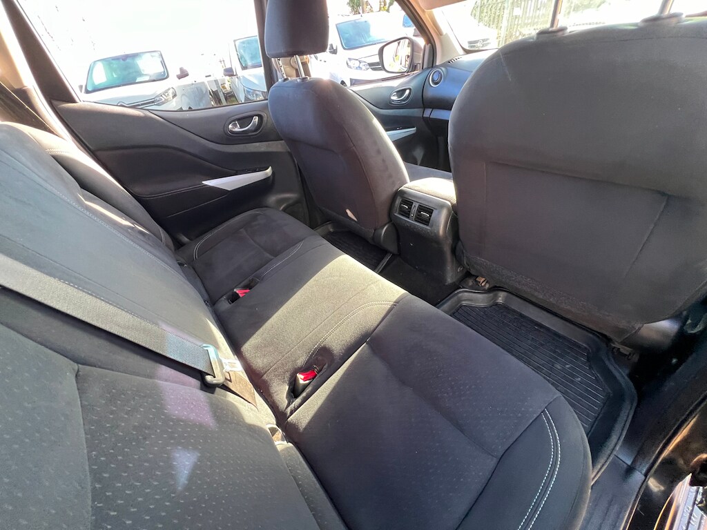 Used Nissan Navara 2017 for sale - 77036467: Photo 46