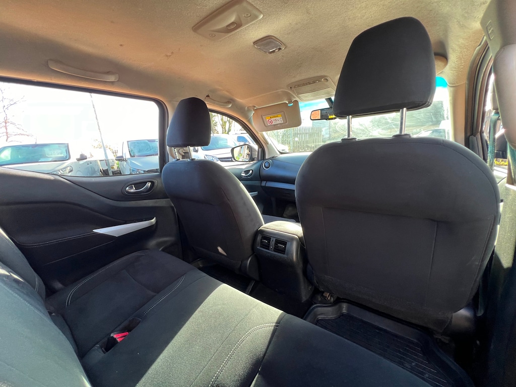 Used Nissan Navara 2017 for sale - 77036467: Photo 47