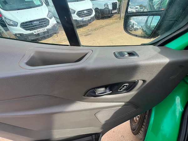 Used Ford Transit 2019 for sale - 75571018: Photo 50