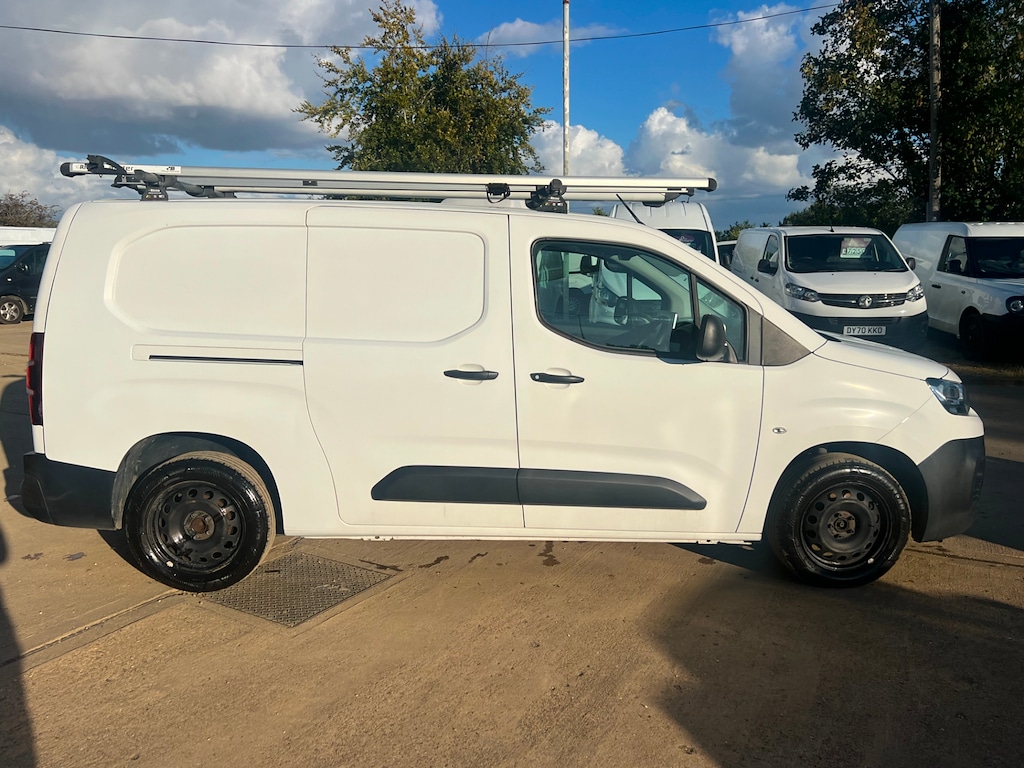 Used Citroen Berlingo 2020 for sale - 75922160: Photo 2