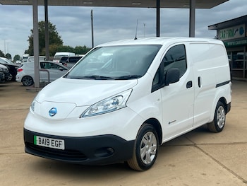 Nissan - e-NV200