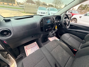 Used Mercedes-Benz Vito 2022 for sale - 77641007: Photo