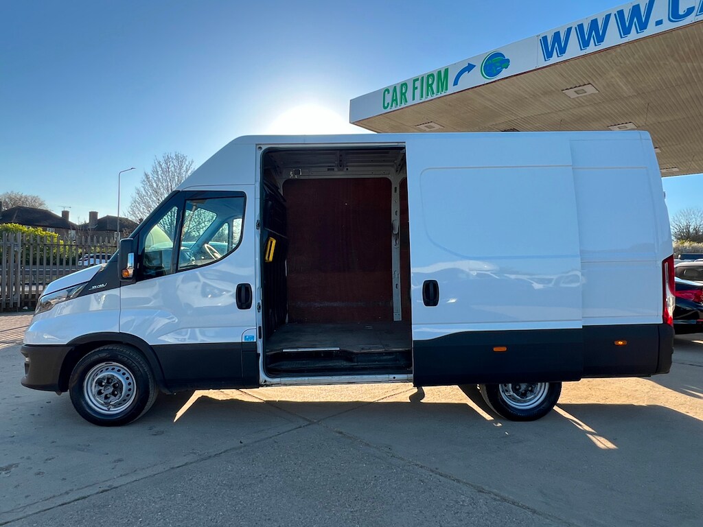 Vehicle 48