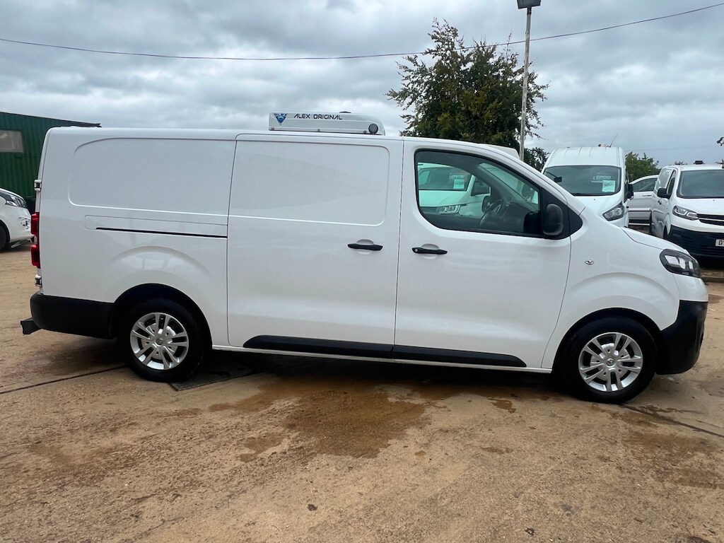 Used Vauxhall Vivaro 2021 for sale - 75874424: Photo 2