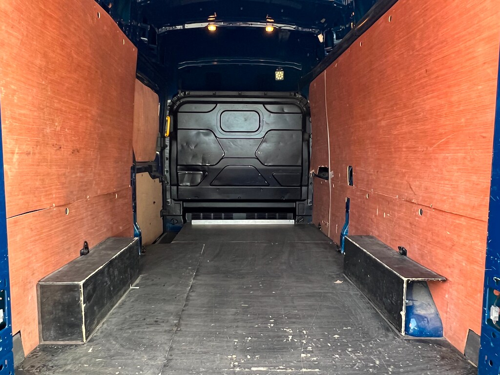 Vehicle 44