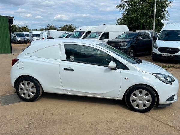 Used Vauxhall Corsa Van 2016 for sale - 75571384: Photo 14
