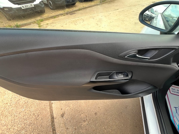 Used Vauxhall Corsa Van 2016 for sale - 75571384: Photo 36