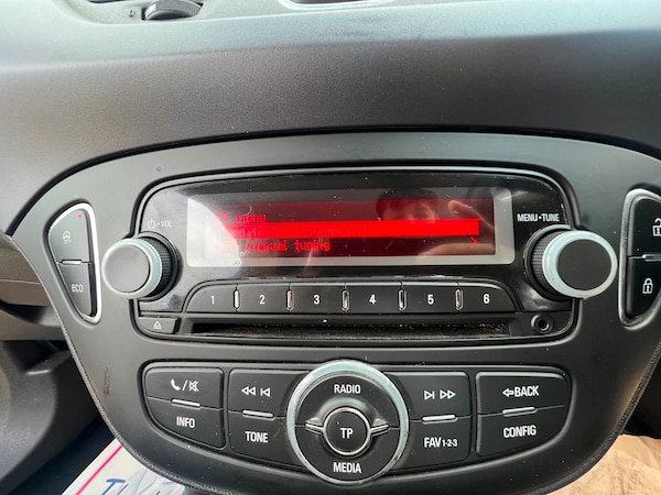Used Vauxhall Corsa Van 2016 for sale - 75571384: Photo 56