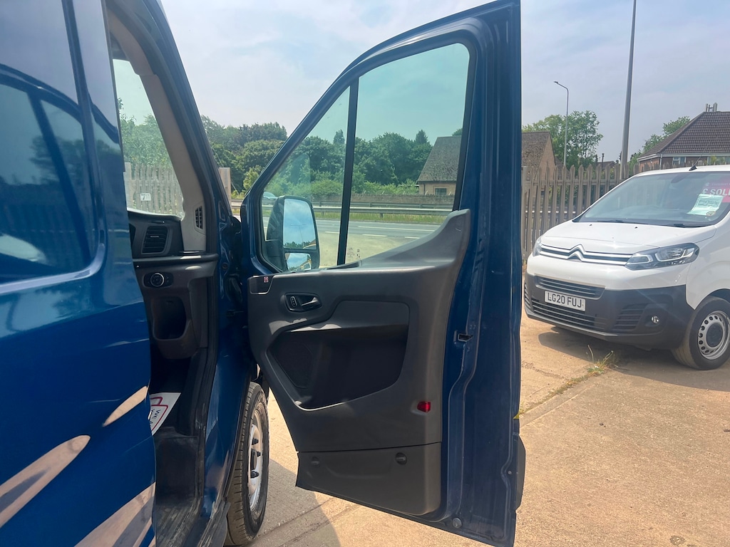 Used Ford Transit 2022 for sale - 76452446: Photo 63